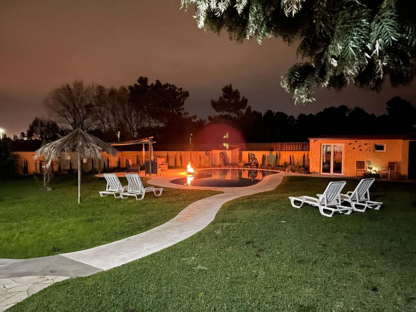 A Casa Do Lago Camarate  Εξωτερικό φωτογραφία
